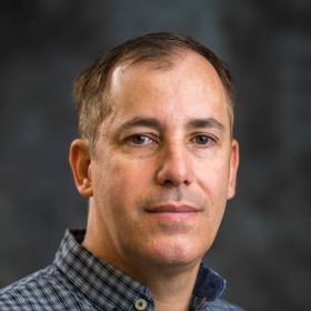 Heriberto Hernández, Professor of Chemistry 