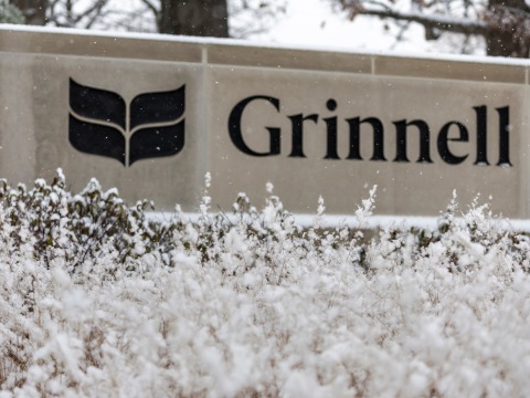 Grinnell sign with snow