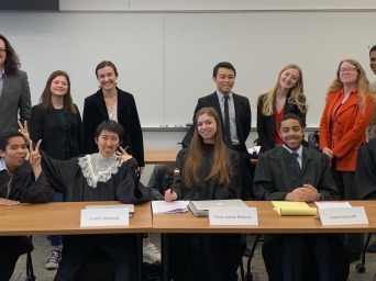 Portrait of con law class 2