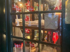 Photo looking into gift shop